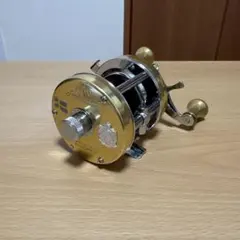 アブ　アンバサダー5501C Amazon | AbuGarcia (アブガルシア) アンバサダー (Ambassadeur) 5501C