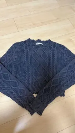 ZARA ケーブルニット クロップド丈 セーター