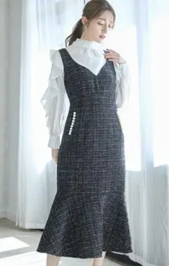 ポケットパール付きマーメイドラインツイードジャンパースカート　ブラック