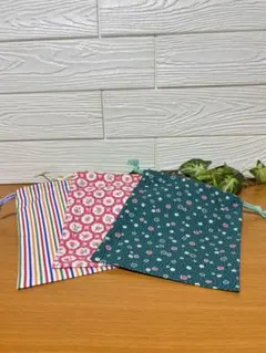 【3枚セット】ハンドメイド　入園準備　入学準備　給食袋　巾着袋
