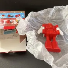 ハッピーセット　クレヨンしんちゃん　レストランがへんしん！カンタム・ロボ