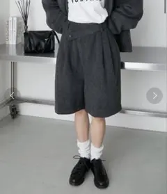 forksy. ヘリンボーンボリュームショートパンツ