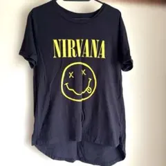 NIRVANA GU ジーユー　Tシャツ ブラック L 半袖　レディース　黒のサムネイル