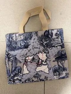 新品未使用DIOR バースデーギフト　ノベルティ　トートバッグ　リップ 箱付き 2026年最新】dior バースデーギフト トートの人気アイテム - メルカリ