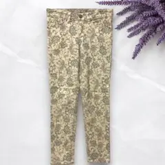 BEAUTY &YOUTH✨️花柄　ストレッチパンツ　スキニー カジュアル 総柄