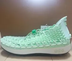 ナイキ ACG ウォーターキャット+ グリーン NIKE 新品未使用 28cm ナイキ ACG ウォーターキャット+ (メンズスニーカー) 価格比較