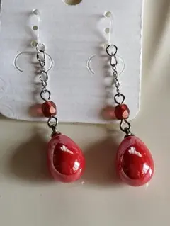ハンドメイドピアス　[No.213]　レッド　ドロップ　ピアス