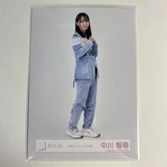櫻坂46】中川智尋 新参者二〇二五 水色 - メルカリ