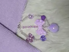 紫色の携帯ストラップ