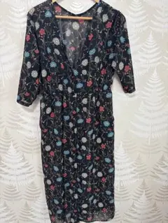 ローリーズファーム 花柄 Vネック七分袖 ワンピース トップス
