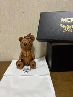 MCM ベア チャーム キーホルダー