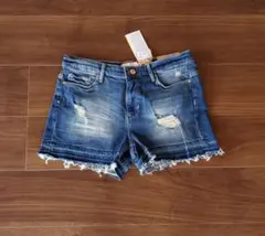 新品　H&M　デニムショートパンツ
