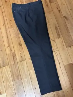 ユニクロ 感動パンツ グレー ウエスト85 レングス76