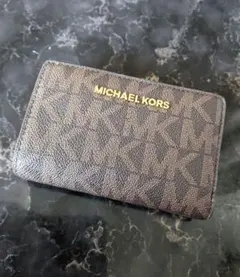 マイケルコース　二つ折り財布　使用品