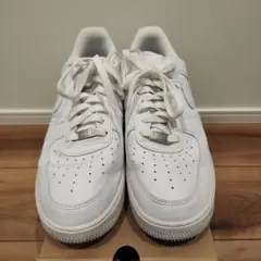 美品 定番Nike Air Force 1