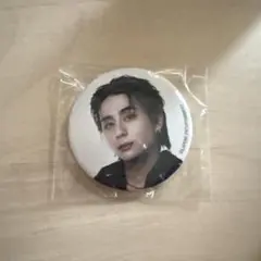 INI XQUARE 西洸人 カプセルトイ　ミニ缶バッジ