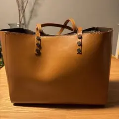 YAHKI ヤーキのトートバッグ