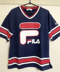 FILA VネックTシャツ ネイビー/レッド