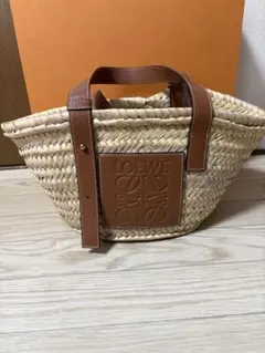 2026年最新】LOEWE ロエベ かごバッグの人気アイテム - メルカリ