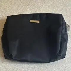 ★tomford★非売品ブラックポーチ★黒★トムフォード★シルバーロゴプレート★のサムネイル