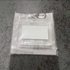 ミセスグリーンアップル　ホワイトラウンジ　アクリルキーホルダー　ミセス　名札