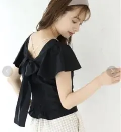 美品 ワンアフターナイスクラップ バックリボンフリルブラウス