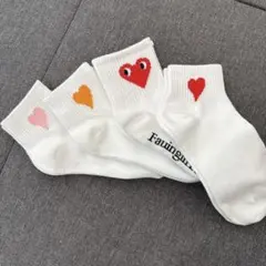 新品未使用 23〜25cm レディース ハートソックス 4足セット 白