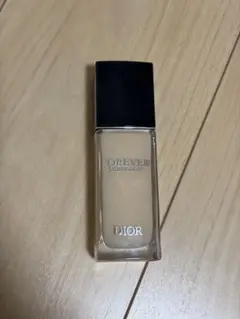 Dior Forever Skin Glow 1W リキッドファンデーション