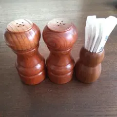 当時物　木製　調味料入れ＆爪楊枝入れ