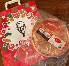 ケンタッキー福袋　2026 KFC ビスケット型お昼寝枕　クッション