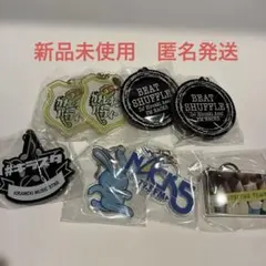 w-inds. カプセルトイ ピンバッチ 7種類セット - メルカリ