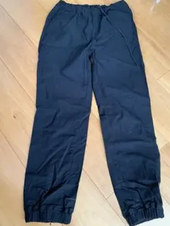 【最終値下げ】ロデオクラウンズ　カジュアルパンツ 黒 ゴム入りウエスト