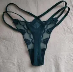 Item thumbnail for item b7b5a9da-8455-423f-ad59-b38a7e0b7439