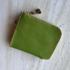L字ファスナーミニウォレット お札を折らずに収納　財布 手染め　黄緑　本革