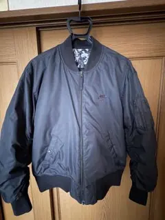 2025年最新】NIKE メンズ MA-1・フライトジャケットの人気