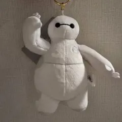 ディズニーストア ベイマックス ぬいぐるみ キーホルダー 新品