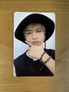 ハン　straykidsスキズ noeasy 封入トレカ