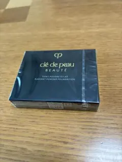 クレドポー　タンプードルエクラii ベージュオークル20