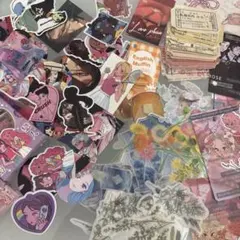 コラージュステッカー　素材　150枚ランダムまとめ売り