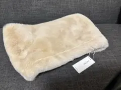 ベージュ ファーネックウォーマー