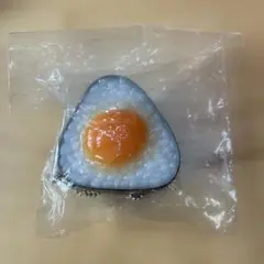 食品サンプル　リアルキッチンシリーズ　おにぎり　黄身　たまご　キーホルダーのサムネイル