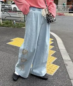 【ハローサンフランシスコ】レースフラワーカットワイドデニム