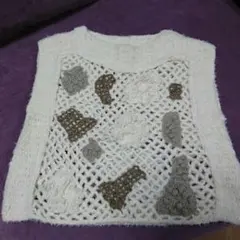 ニット編みベスト