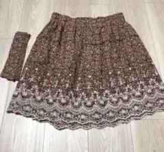 アースミュージック＆エコロジー　スカート　フレアスカート　花柄スカート