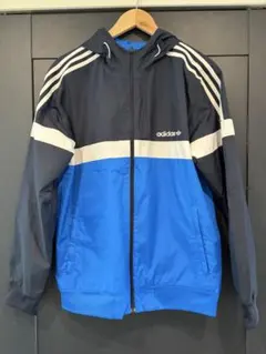 adidas リバーシブル ナイロンジャンパー