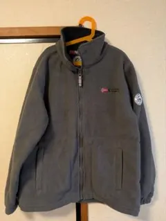 アウトドア ジャケット