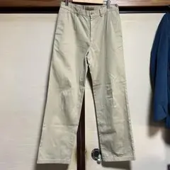 Item thumbnail for item 7e51e3c4-bde1-4b46-89ba-15702fc0d1a3