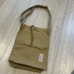 Item thumbnail for item 04ba46c0-3900-4643-b6df-4ef18bf908dd