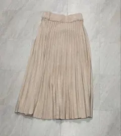 新品未使用 プリーツニットスカート