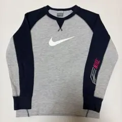 NIKE トレーナー グレー×ネイビー 130のサムネイル